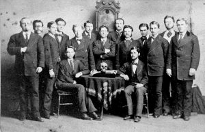 Read more about the article „Skull and Bones” – organizația satanistă a Iluminaților
