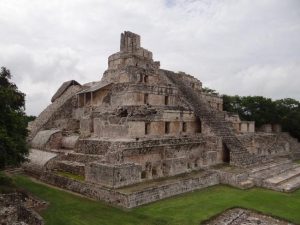 Read more about the article Un posibil oraș necunoscut al mayașilor s-ar afla ascuns în jungla din Mexic