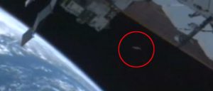 Read more about the article NASA acuzată, pe bună dreptate, că întrerupe transmisia Stației Spațiale în momentul apariției unor OZN-uri