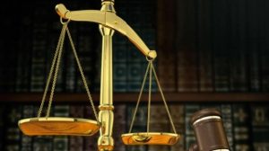 Conspirația este o infracțiune binecunoscută în dreptul american