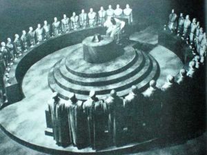 Read more about the article Noaptea de 30 aprilie – 1 mai: Noaptea Walpurgiilor/Beltane – Noaptea Vrăjitoarelor și ritualurile sataniste ale Iluminaților