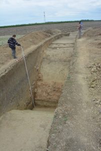 Read more about the article Descoperire uriaşă în județul Arad: Cetatea Veche din Sântana, de patru ori mai mare decât cunoscuta Troia