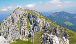 Uriaşii din Piatra Craiului şi Munţii Perşani
