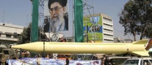 Read more about the article SUA i-au ajutat pe iranieni să-și dezvolte programul nuclear, până în 1979. Acum le impune sancțiuni pentru că nu renunță la acesta