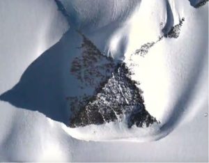 Piramida descoperită în Antarctica