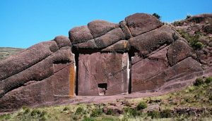 Poarta Zeilor din Peru