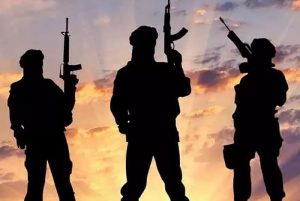 Operațiunea Cyclone: CIA a creat și finanțat organizația teroristă Al Qaeda. Finanțarea mujahedinilor din Afganistan cu scopul de a lupta împotriva sovieticilor, în timpul Războiului din Afganistan (1979-1989)