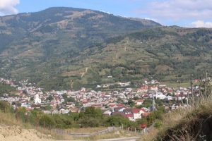 Read more about the article Elixirul Vieții curge din Munții Rodnei – o apă alcalină care conține coloizi de aur și argint